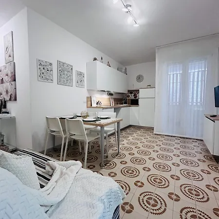 Apartament Angiolieri Alba Nord - Flexrent Immobiliare Abissinia Riccione