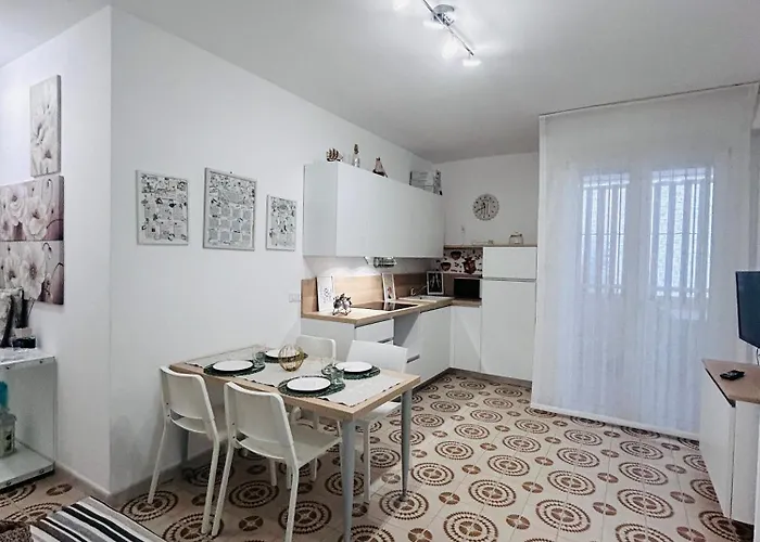 Angiolieri Flexrent - Immobiliare Abissinia * Riccione